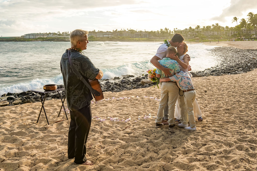 Intimate Beach Destination Wedding Hawaii Kauaʻi Island